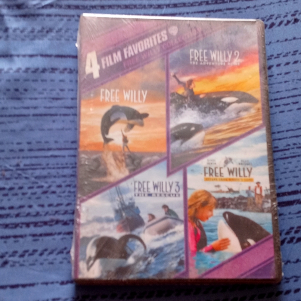Free Willy Complete 4 movie collection DVD